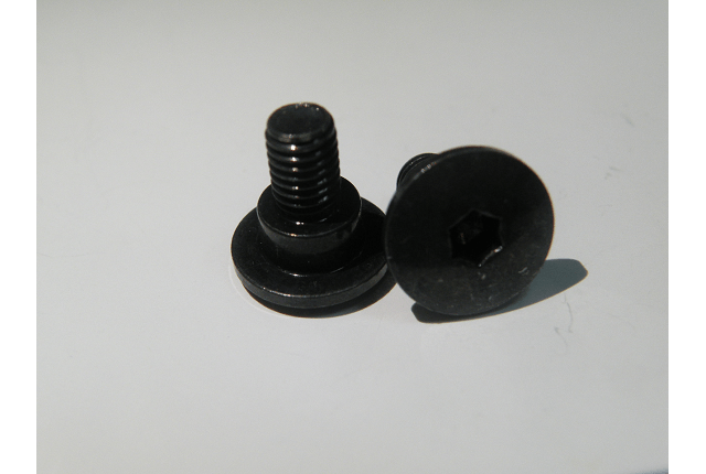 Specialty Screws 32